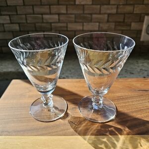 TIFFIN-FRANCISCAN - Footed Juice Glasses EUC set of two
